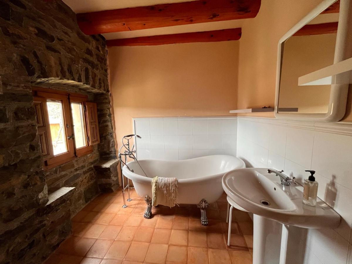 La Abadia Guest House Coscojuela de Sobrarbe Екстериор снимка